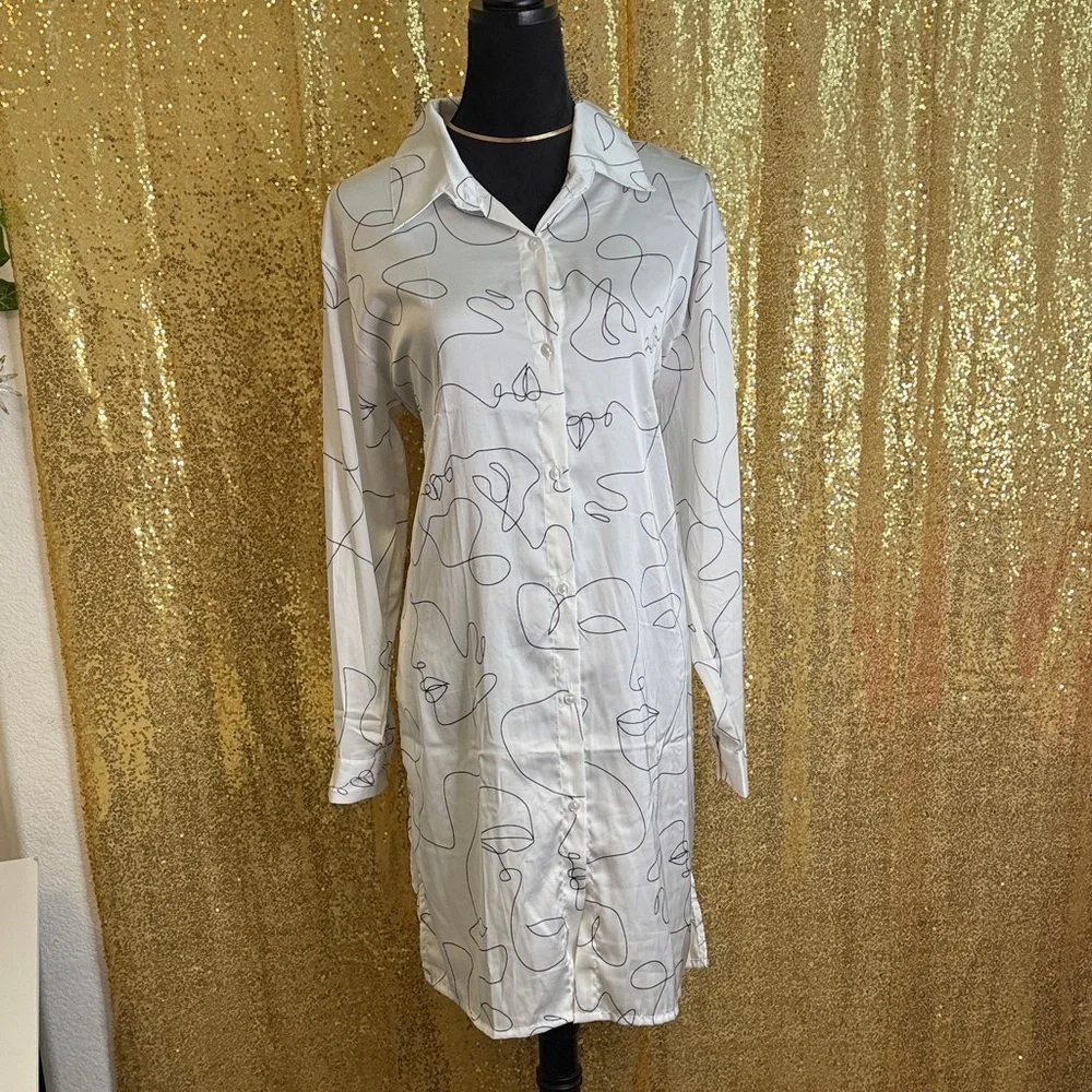 Jon & Anna White and Black Long Sleeve Button-Down ShirtDress